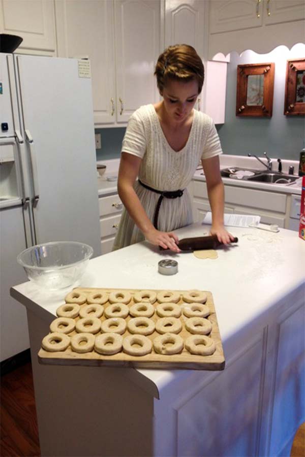 In addition to cupcakes, Katee is experimenting with donuts.