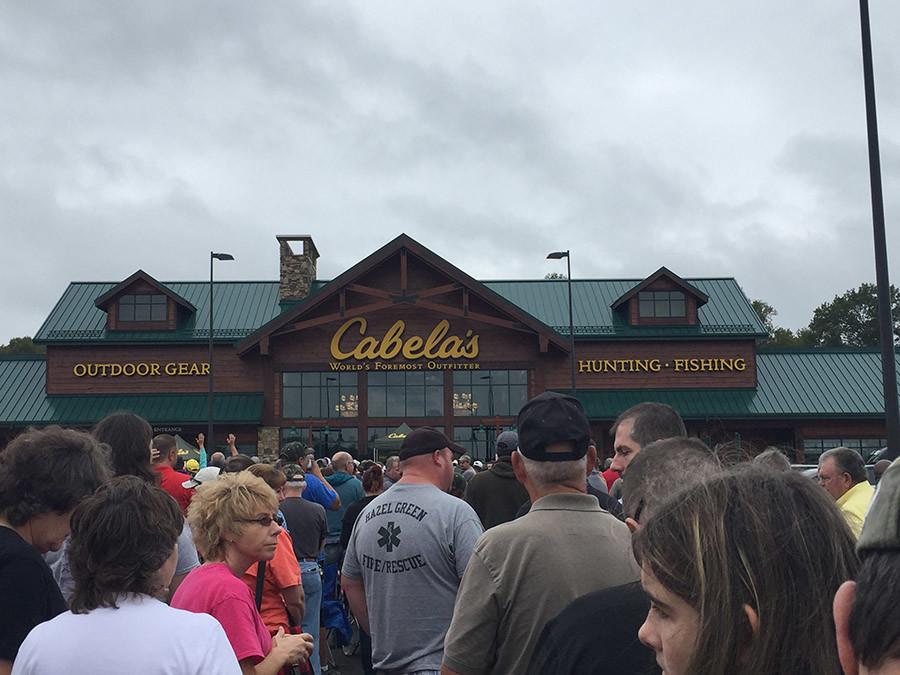 Cabelas: A Grand Grand Opening