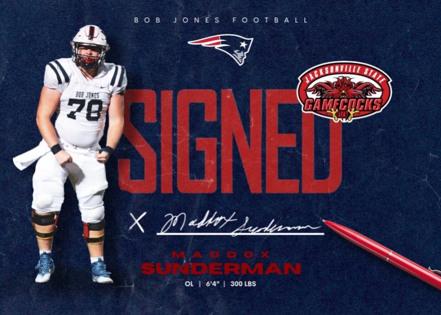 BJ+Football+Players+Sign+the+Dotted+Line
